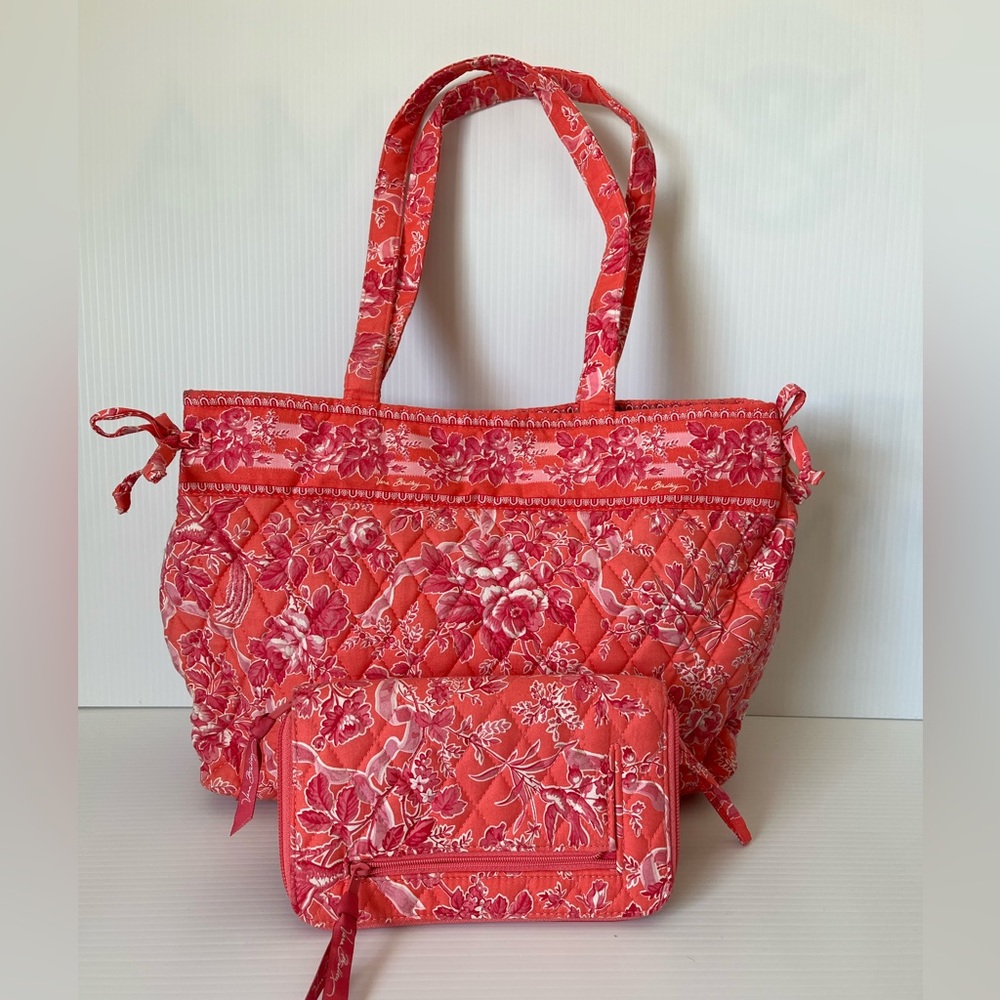 Vera Bradley Hope Toile Pink Floral Quilted Tie Tote Bag and Wallet Set